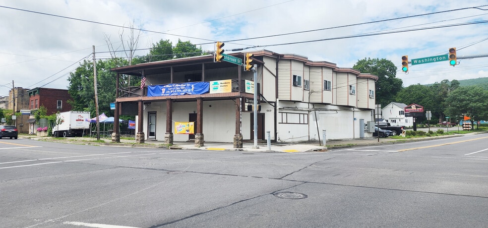 669 Washington Ave, Jermyn, PA for sale - Primary Photo - Image 1 of 20