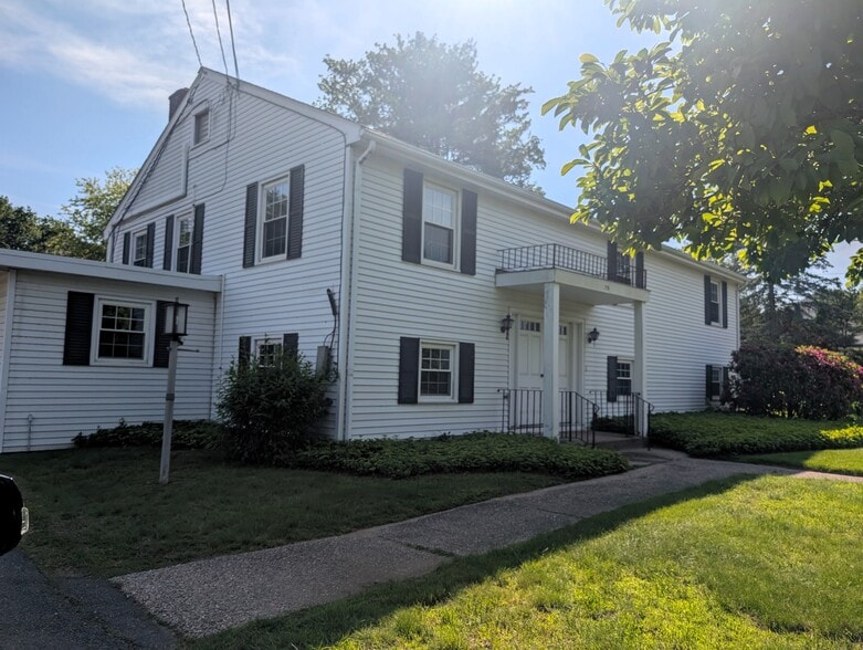 29 Hartford Ave, Granby, CT for lease - Building Photo - Image 2 of 12