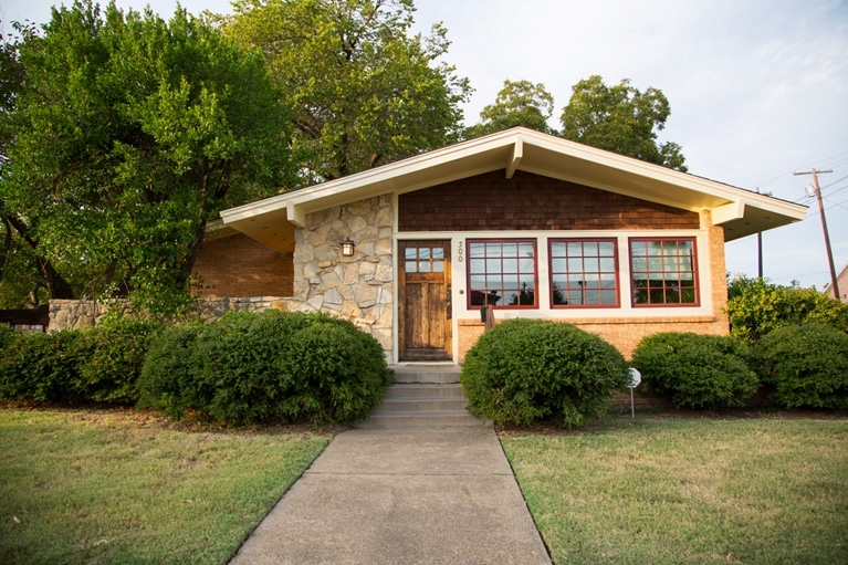 500 W Nash St, Terrell, TX à louer - Photo du bâtiment - Image 1 de 23