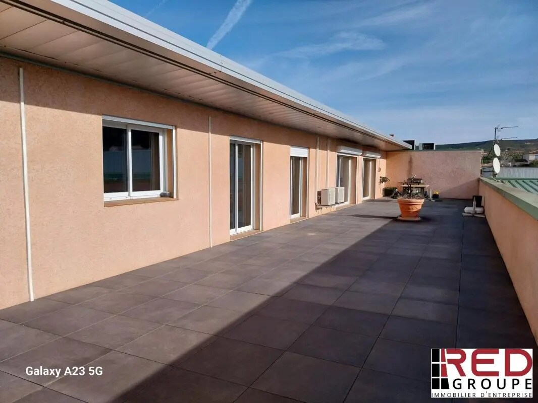 Zi, Vitrolles à louer Photo du bâtiment- Image 1 de 8