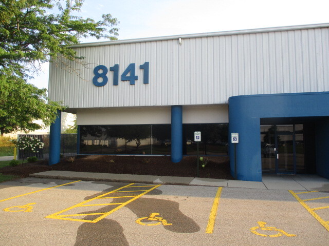8141 Logistics Dr, Zeeland, MI for lease Interior Photo- Image 1 of 18
