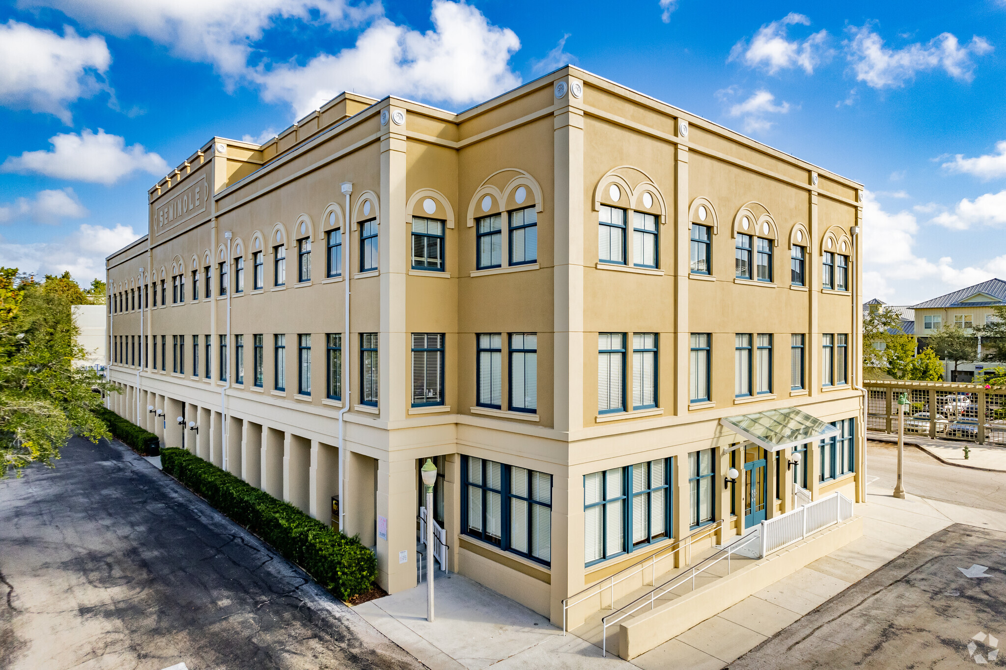 610 Sycamore St, Celebration, FL for lease Primary Photo- Image 1 of 6