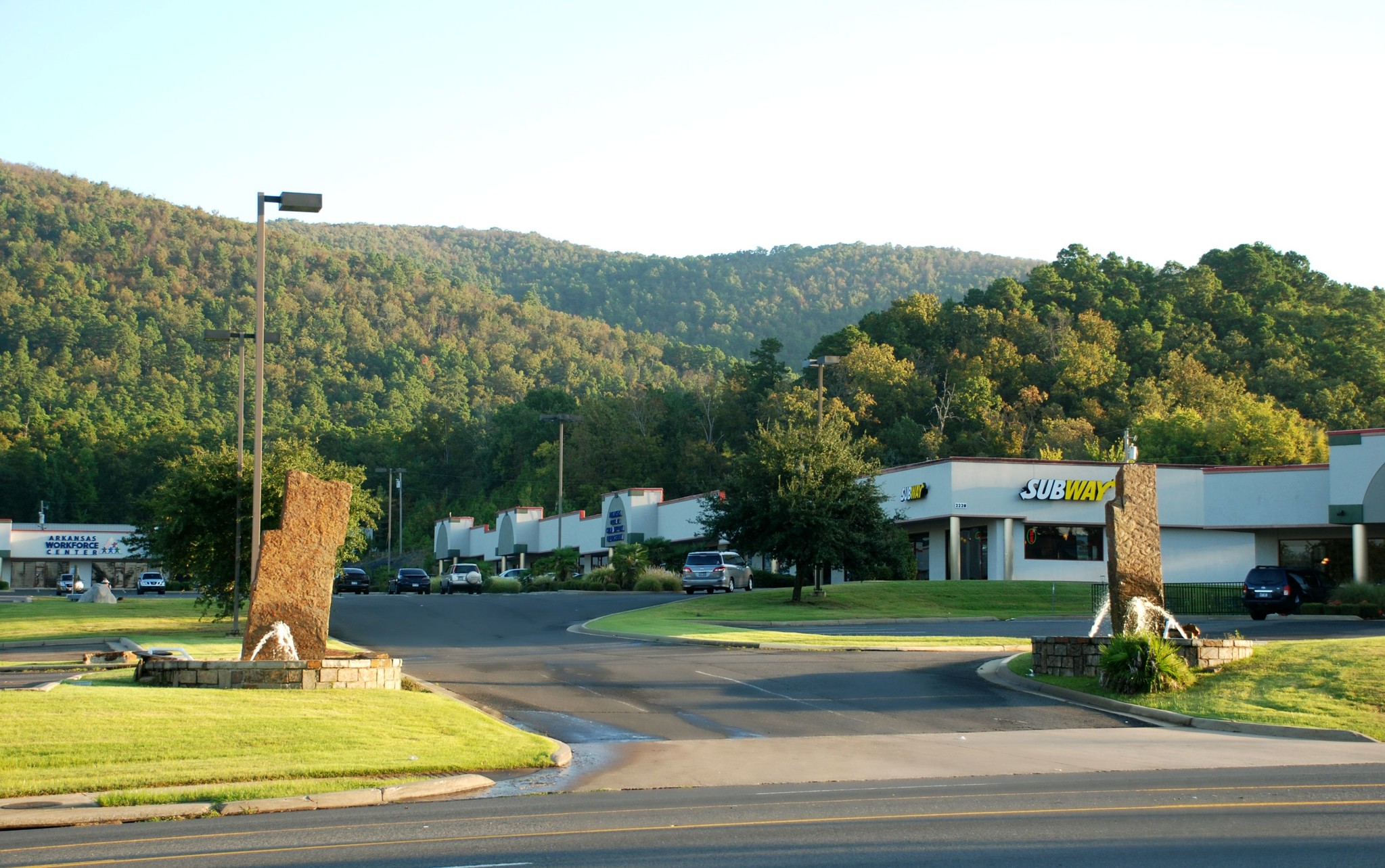 2228 Albert Pike Rd, Hot Springs National Park, AR for lease Building Photo- Image 1 of 6