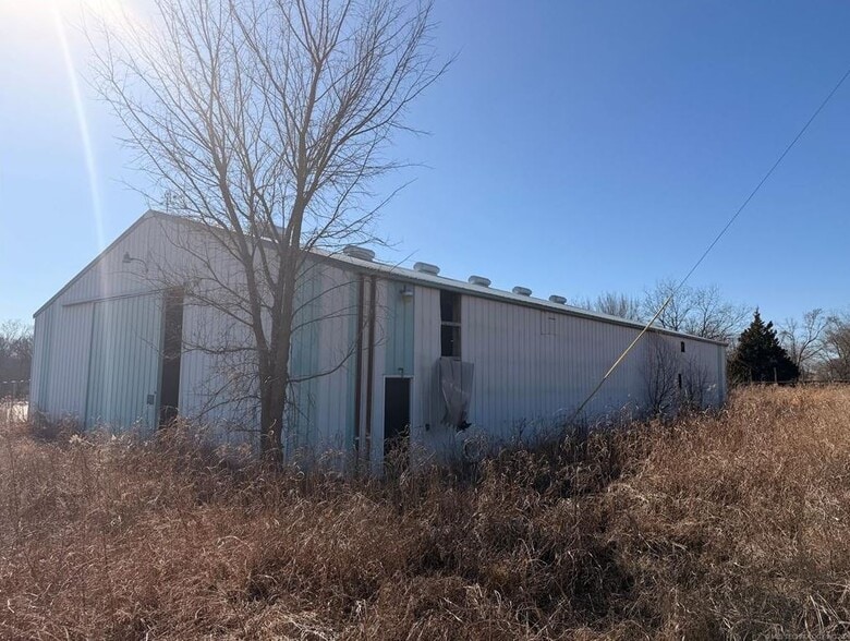 3600 Kennedy Rd, Okmulgee, OK for sale - Building Photo - Image 2 of 6