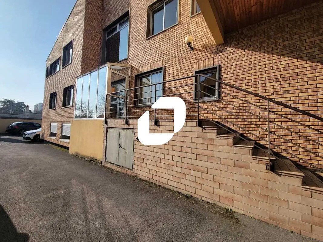 Bureau dans Longjumeau à vendre Photo du bâtiment- Image 1 de 12