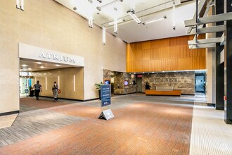 180 Kent St, Ottawa, ON for lease Building Photo- Image 2 of 3