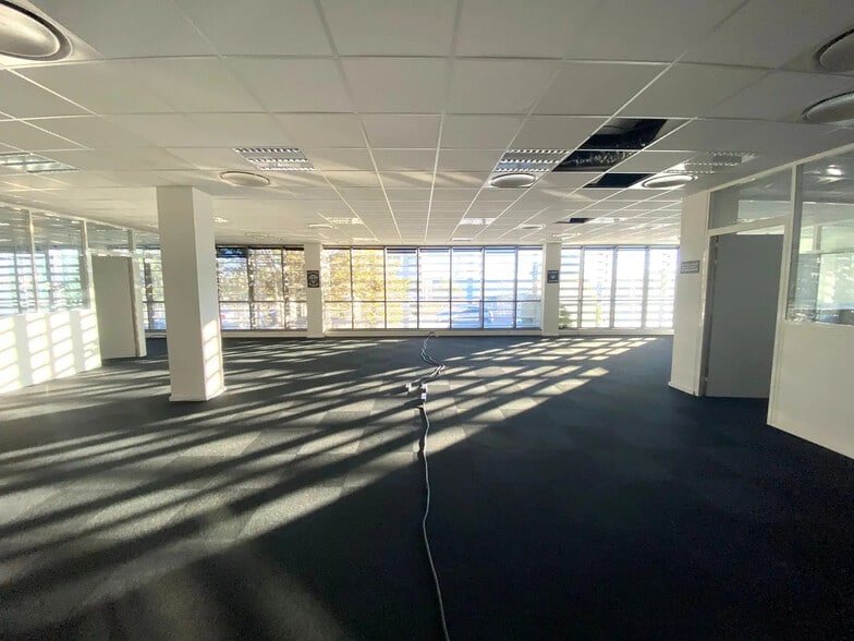 Rue Pascal Xavier Coste, Marseille for lease - Building Photo - Image 2 of 12