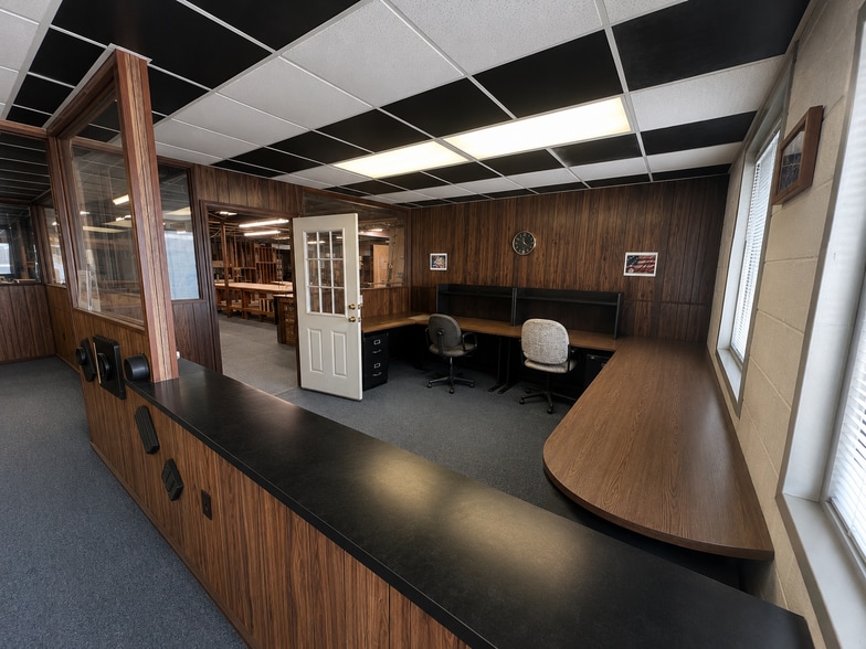 3205 Tait Ter, Norfolk, VA for sale - Building Photo - Image 2 of 5