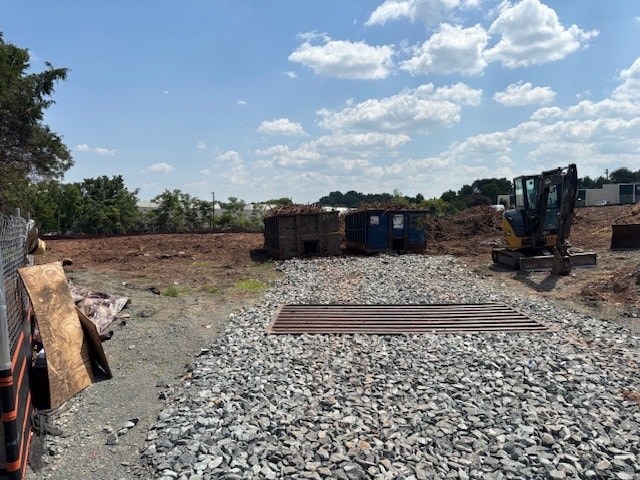 7211 S Hill Dr, Manassas, VA for lease - Building Photo - Image 2 of 4