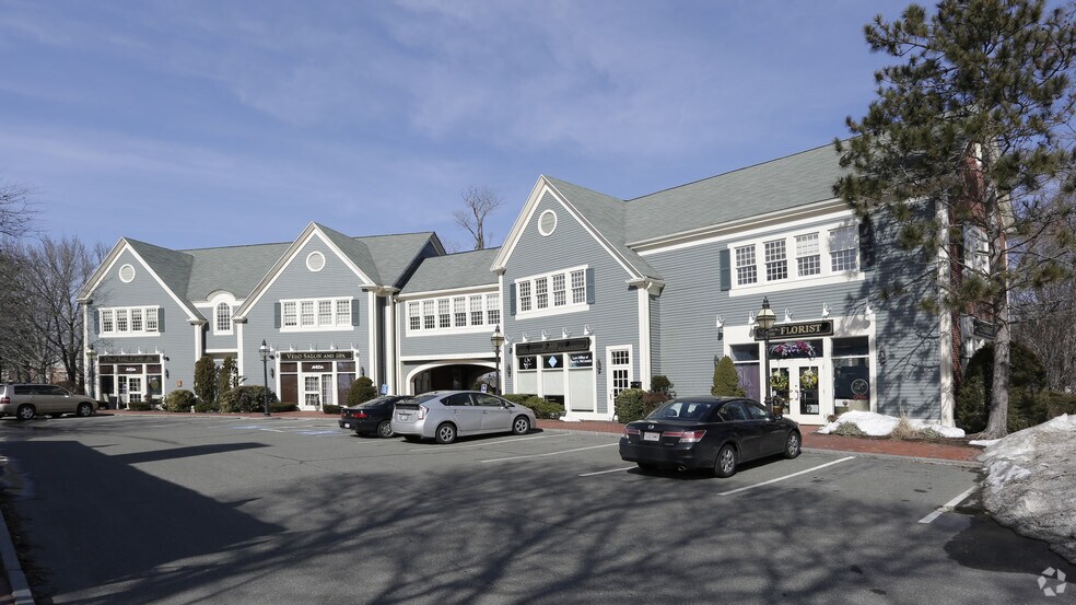 10 Maple St, Middleton, MA à louer - Photo principale - Image 1 de 35