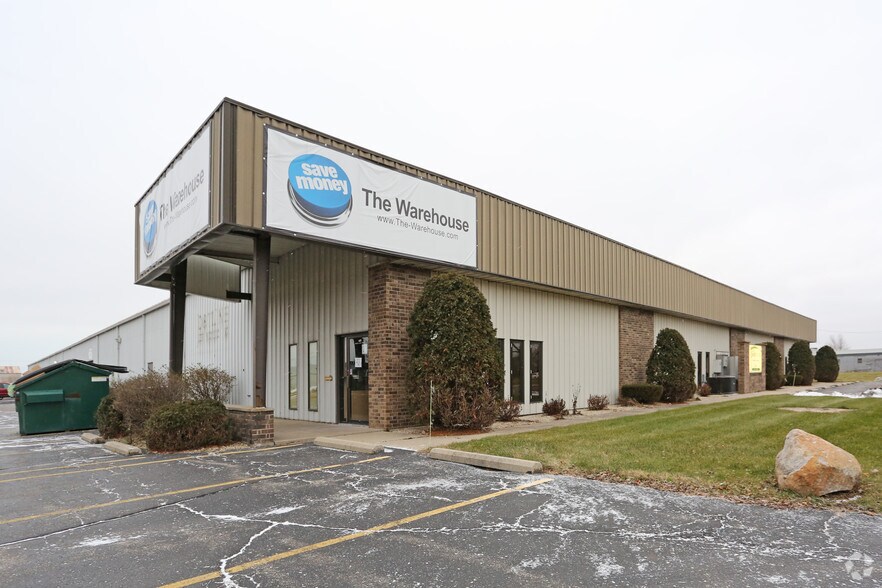 4611 Green Bay Rd, Kenosha, WI à louer - Photo du bâtiment - Image 1 de 9