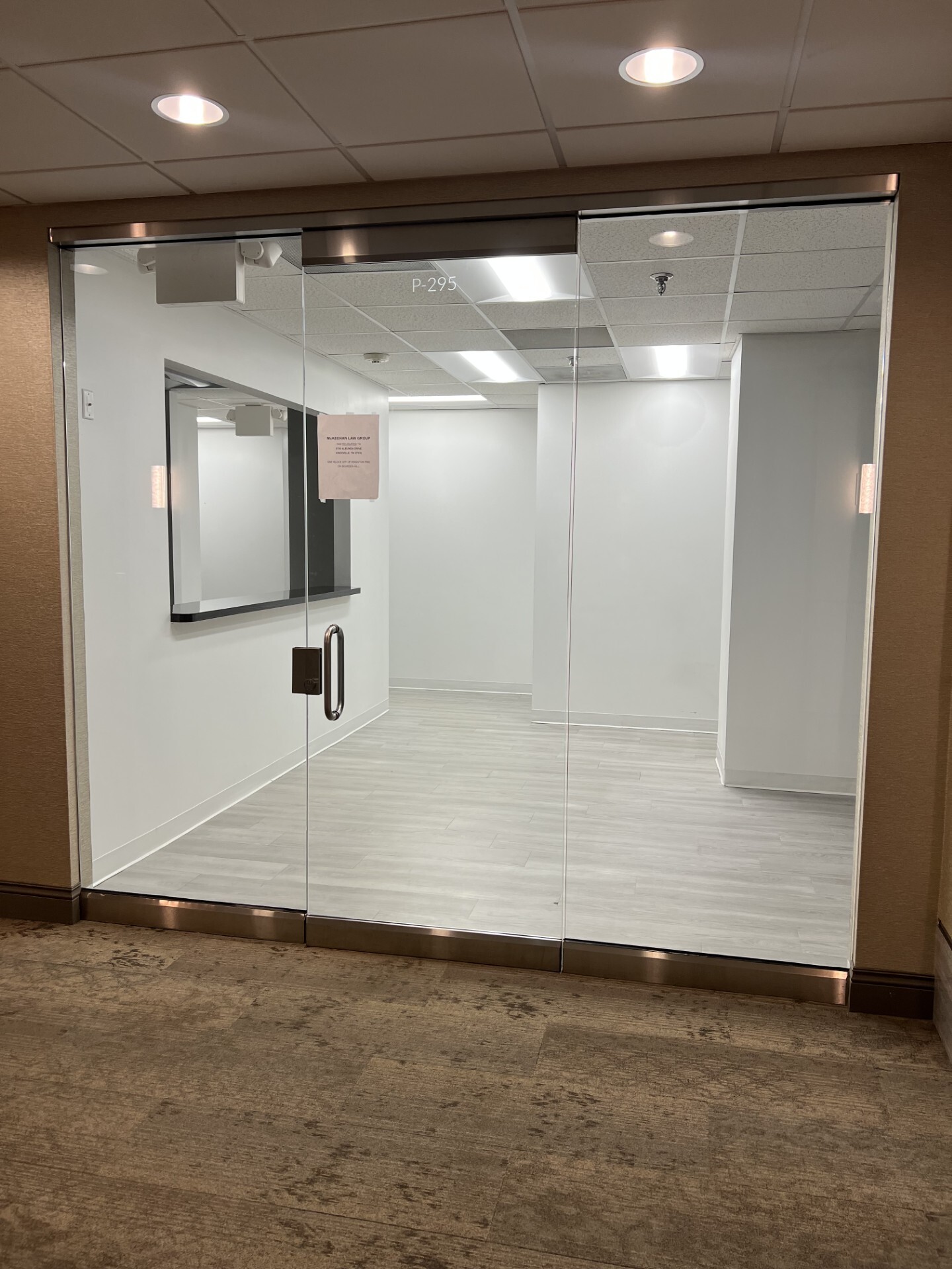 1111 N Northshore Dr, Knoxville, TN à louer Photo intérieure- Image 1 de 5