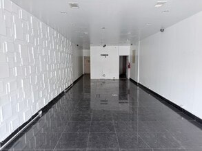 12701-12723 Merrick Blvd, Jamaica, NY for lease Interior Photo- Image 2 of 9