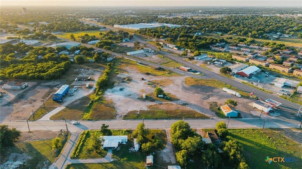 2408 SW Ben Jordan St, Victoria, TX for sale - Aerial - Image 3 of 16