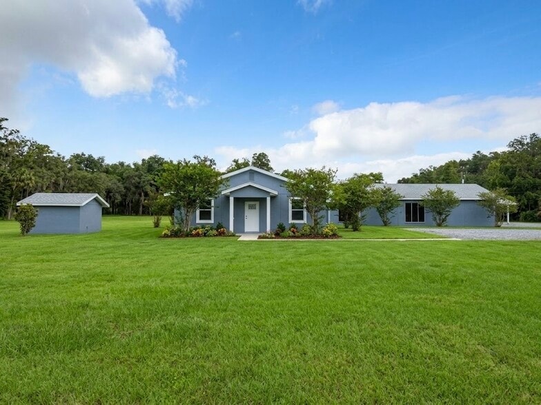 8635 W Goodman Ln, Homosassa, FL à vendre - Photo du bâtiment - Image 3 de 21