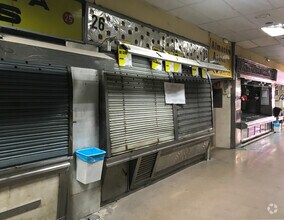 Calle de Fuenlabrada, 1, Madrid, Madrid for lease Interior Photo- Image 2 of 2