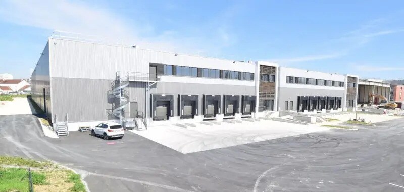 2 Avenue Des Morillons, Garges-lès-Gonesse à louer Photo du bâtiment- Image 1 de 4