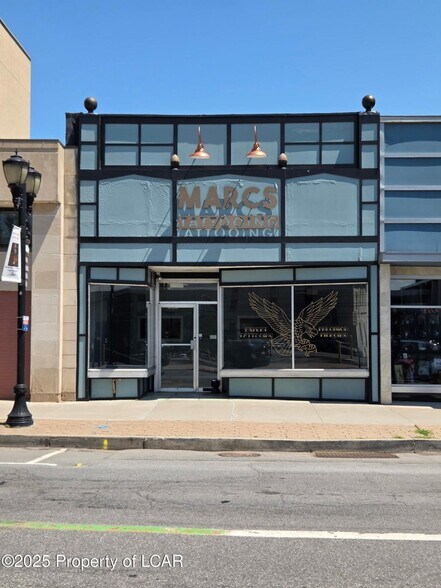 10 S Main St, Pittston, PA à louer - Photo du bâtiment - Image 1 de 1