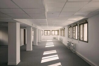 Plus de détails pour 150-154 Rue Pierre Corneille, Lyon - Bureau à louer