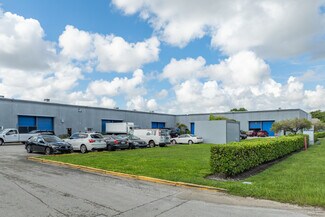 Plus de détails pour 5500-5632 NW 161st St, Hialeah, FL - Industriel à louer