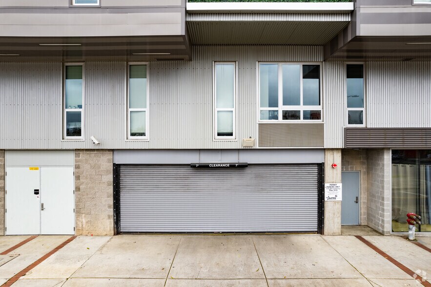 515 E Broadway, Eugene, OR à louer - Photo du bâtiment - Image 3 de 5