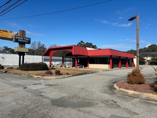 More details for 1916 Lejeune Blvd, Jacksonville, NC - Retail for Sale