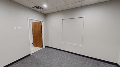 1535 Lake Cook Rd, Northbrook, IL for lease - Commercial Listing Video