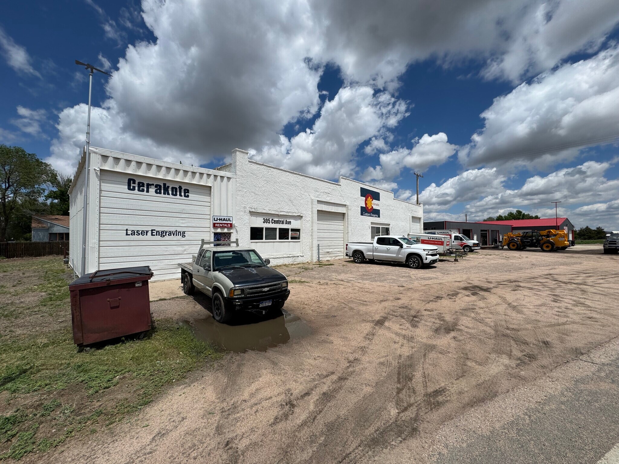 305 Central Ave, Wiggins, CO à louer Photo du bâtiment- Image 1 de 21