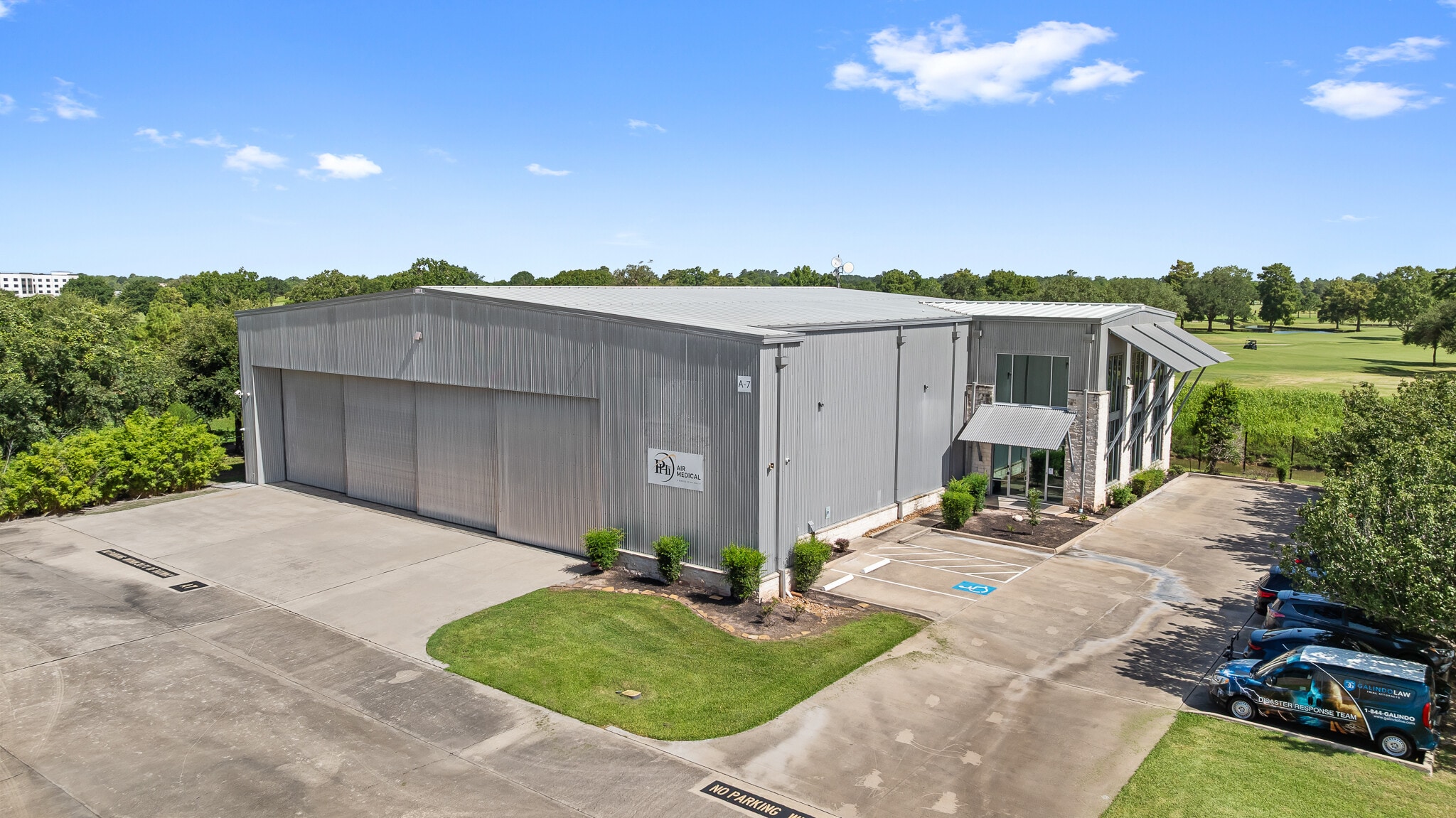 18000 Groeschke Rd, Houston, TX for lease Building Photo- Image 1 of 46