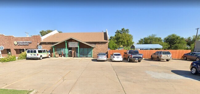 More details for 1911-1913 W Gore Blvd, Lawton, OK - Office for Lease