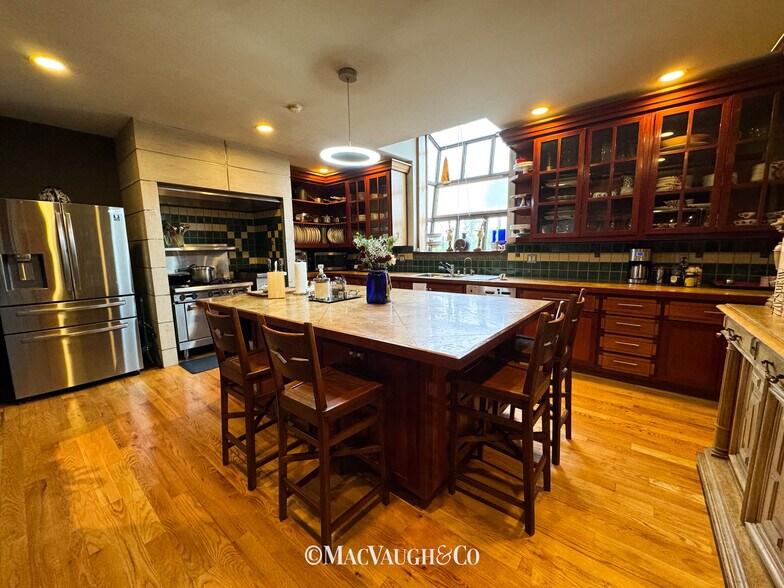 188 N Holliston Ave, Pasadena, CA à vendre - Photo intérieure - Image 3 de 18