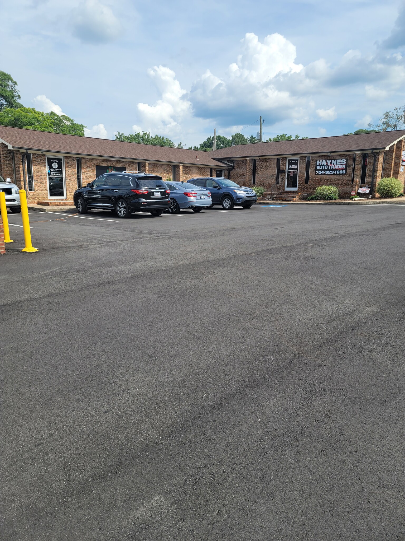112 E Dixon Blvd, Shelby, NC for lease Building Photo- Image 1 of 24