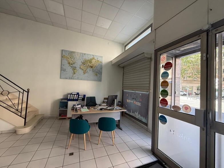 6 Rue Des Emeraudes, Lyon à louer - Photo intérieure - Image 2 de 7