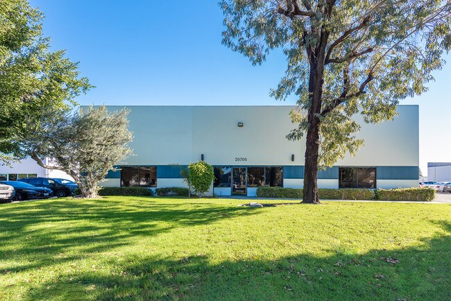 Plus de détails pour 20700 Belshaw Ave, Carson, CA - Industriel à louer
