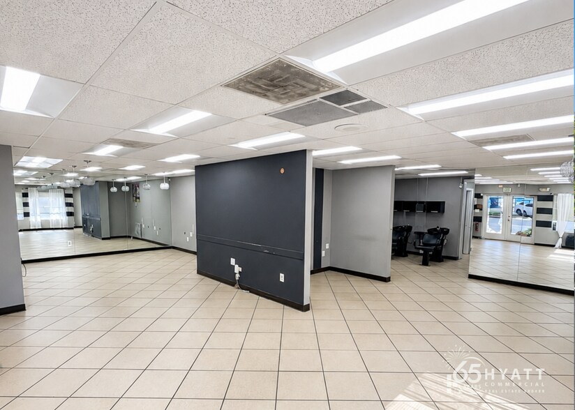 1641 Crain Hwy, Crofton, MD à louer - Photo intérieure - Image 3 de 13