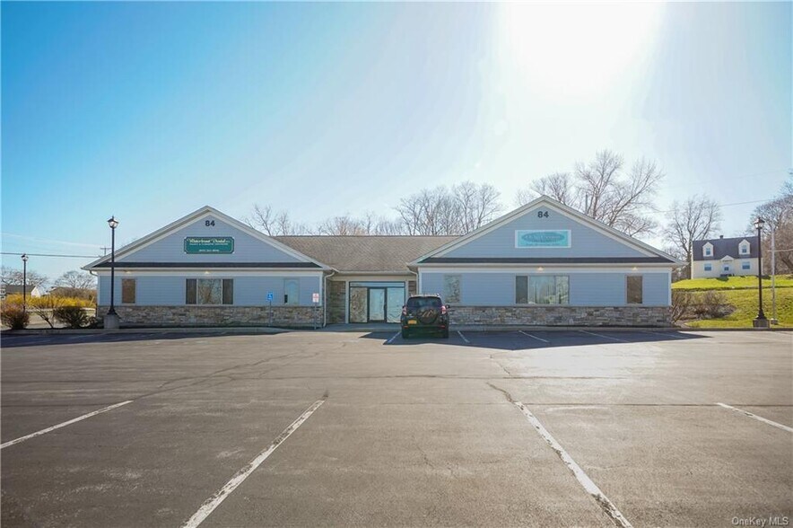 84-88 Old Route 9W, New Windsor Township, NY for lease - Building Photo - Image 1 of 1