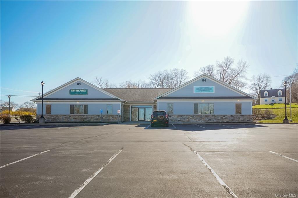 84-88 Old Route 9W, New Windsor Township, NY à louer Photo du bâtiment- Image 1 de 2
