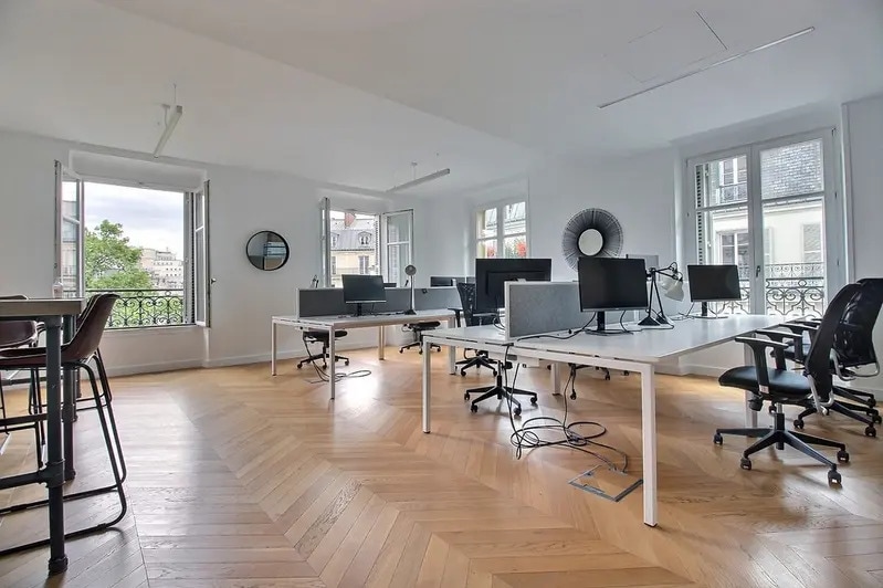 2 Rue De Clichy, Paris for lease - Interior Photo - Image 1 of 8