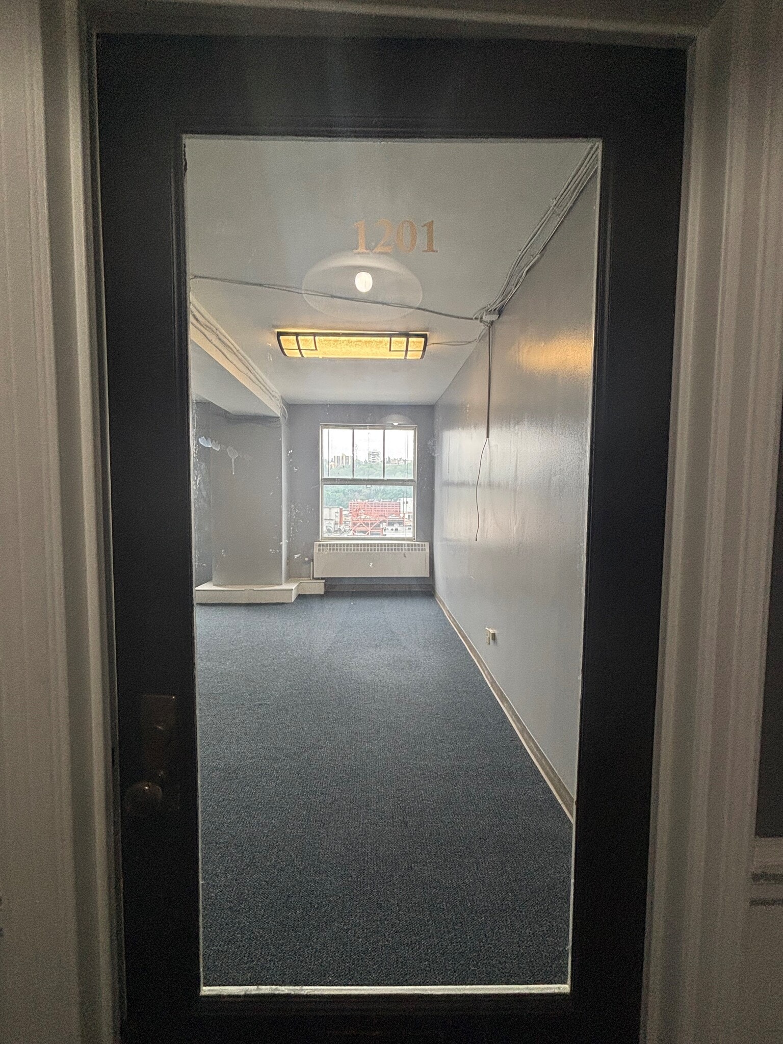 235-239 4th Ave, Pittsburgh, PA for lease Building Photo- Image 1 of 3