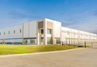 More details for Pinnacle Logistics Center, Laredo, TX - Industrial for Lease