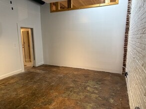 235 Walker St, Atlanta, GA for lease Interior Photo- Image 1 of 6
