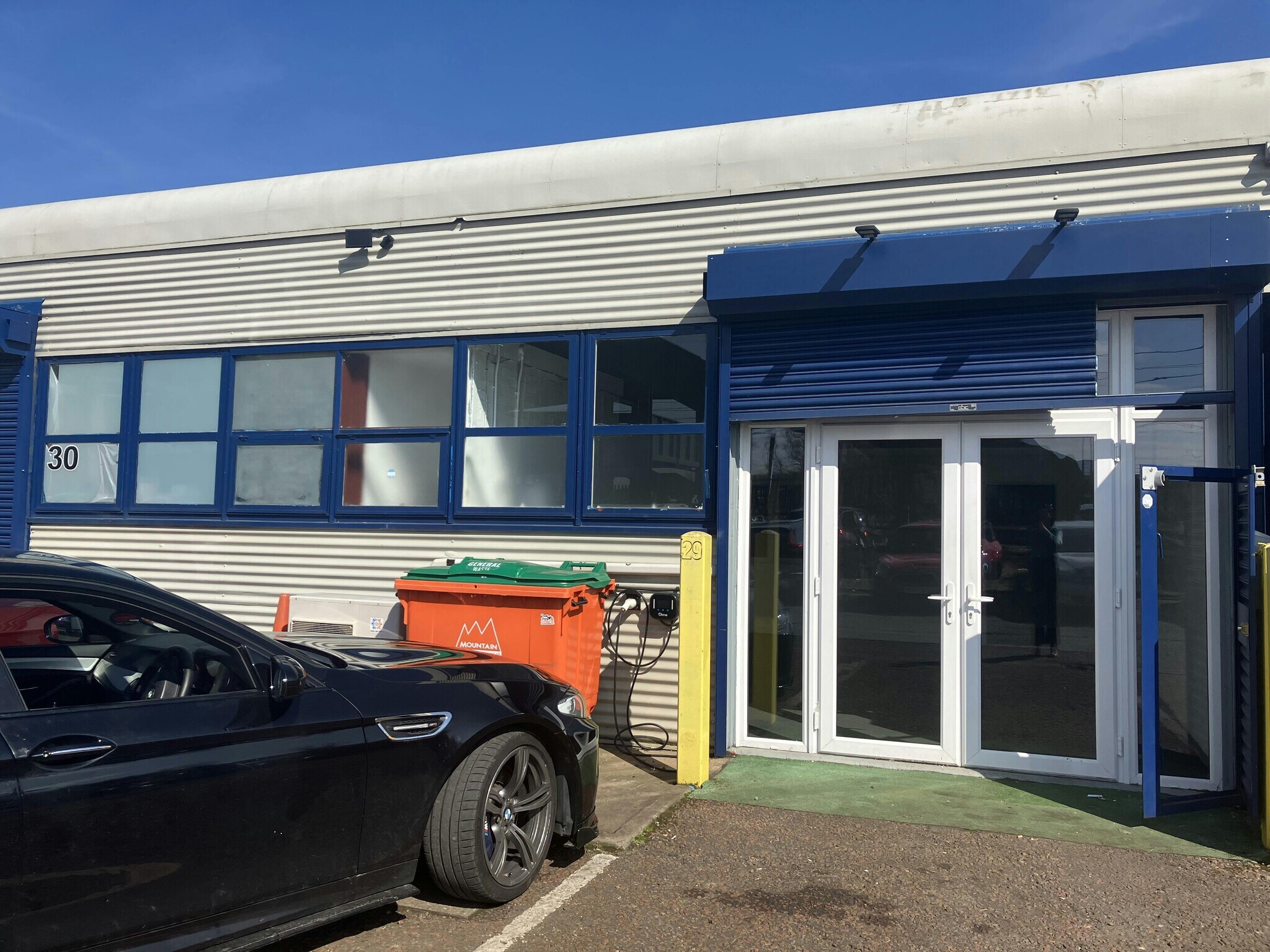 18-44 Benedict Sq, Peterborough à louer Photo du bâtiment- Image 1 de 5