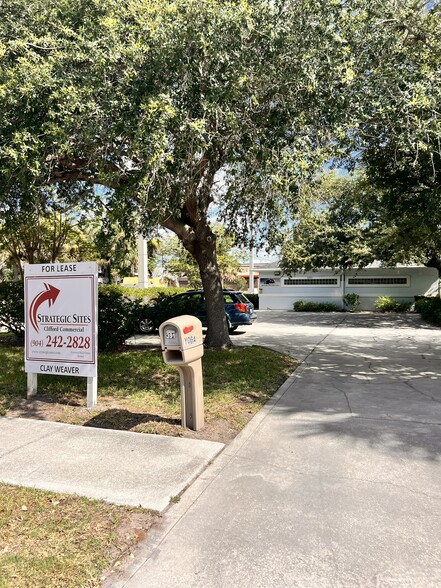 391 3rd Ave S, Jacksonville Beach, FL for lease - Building Photo - Image 3 of 17