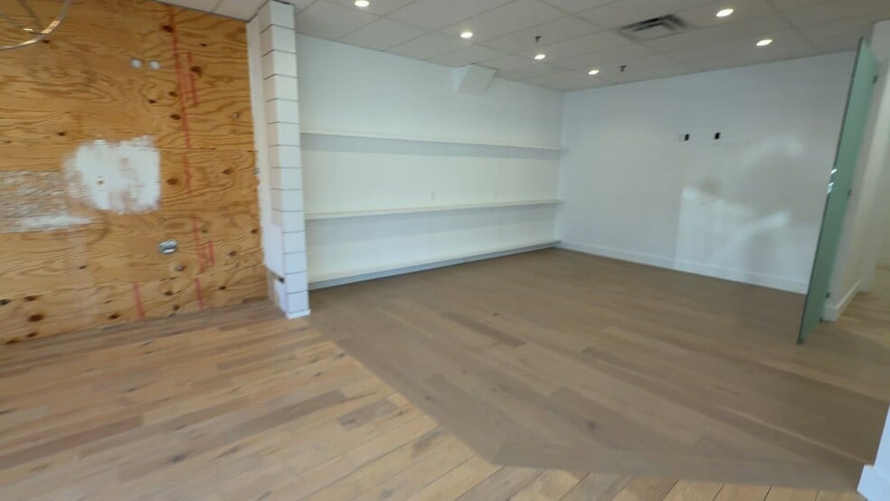 255 Worcester St, Natick, MA à louer - Vidéo sur l’inscription commerciale - Image 2 de 15