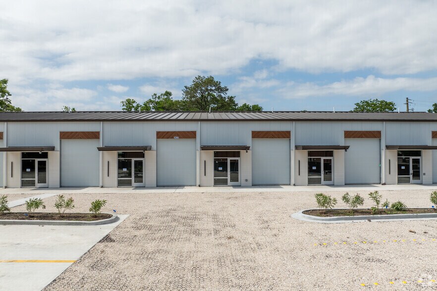 3622 Old Spanish Trl, Houston, TX à louer - Photo du bâtiment - Image 2 de 15