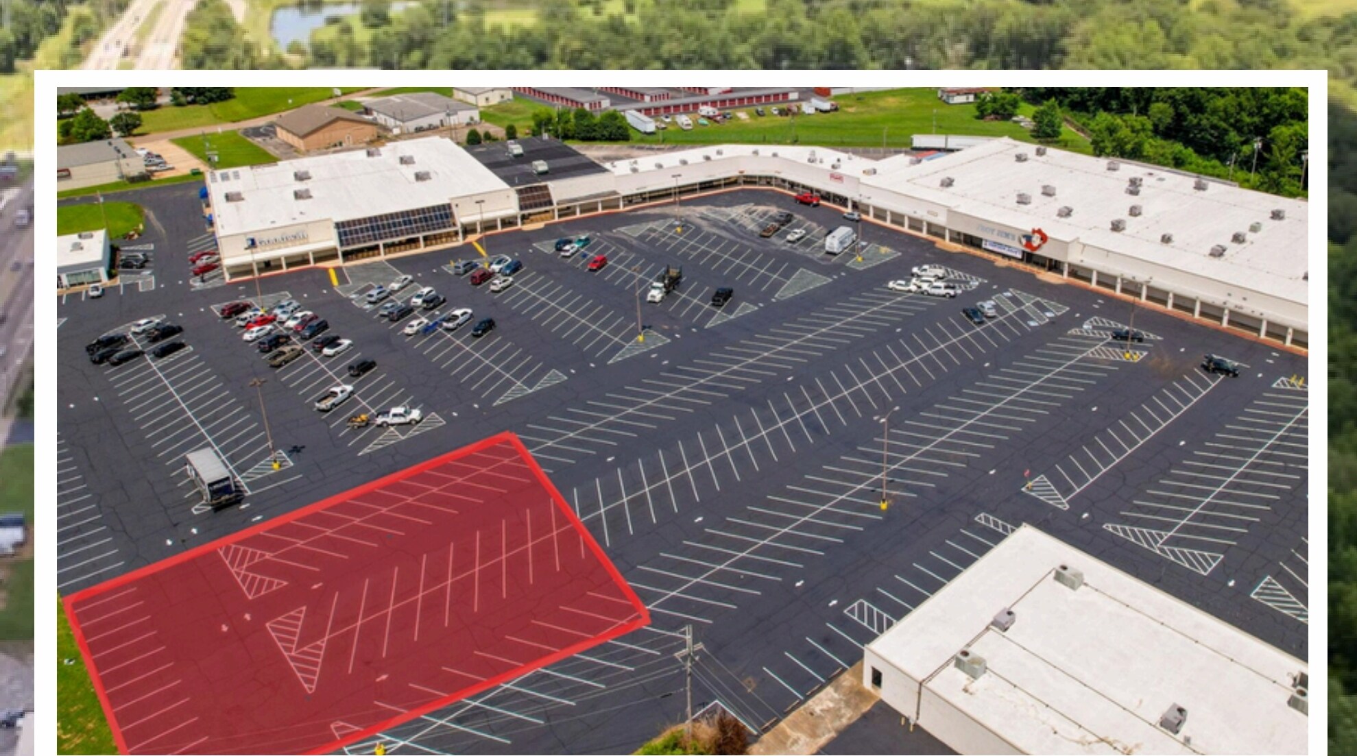 1324 S Highland Ave, Jackson, TN for lease Building Photo- Image 1 of 3