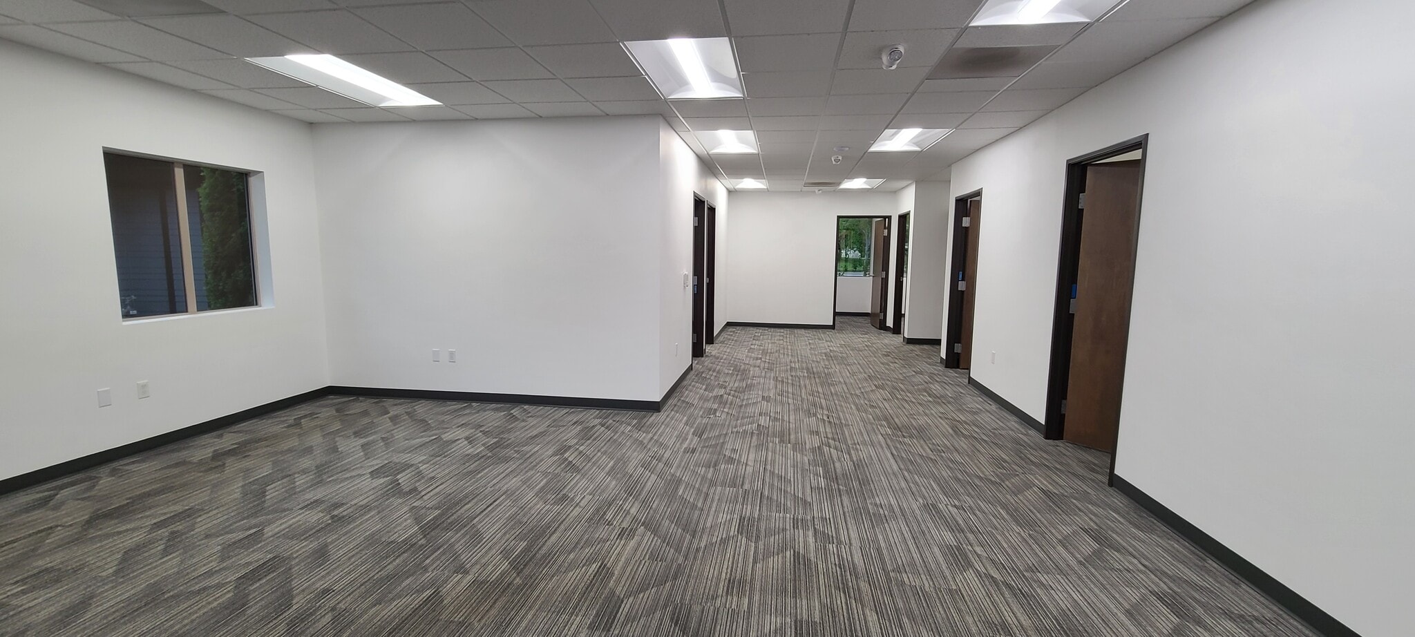 2025 Madrona Ave SE, Salem, OR for lease Interior Photo- Image 1 of 25