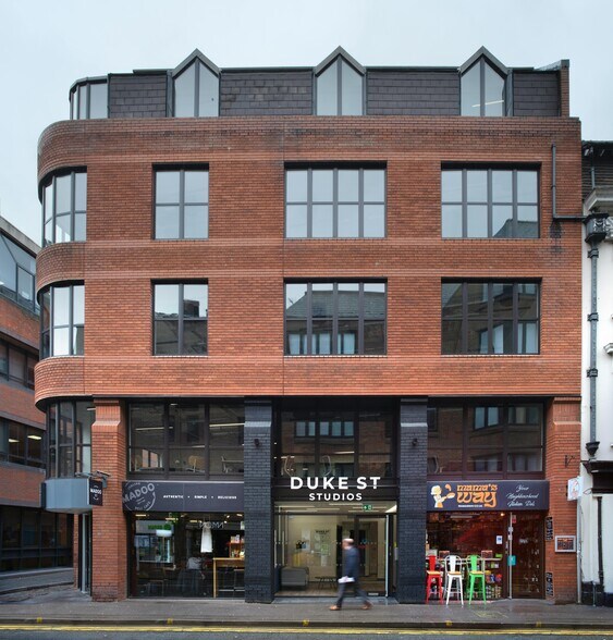 10-14 Duke St, Reading à louer - Photo du bâtiment - Image 3 de 23