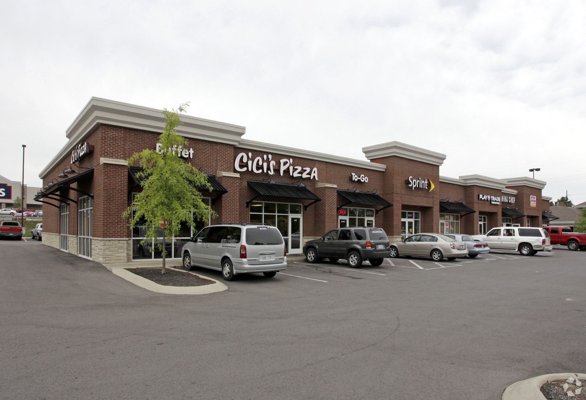 1604 Madison St, Clarksville, TN for lease Primary Photo- Image 1 of 5