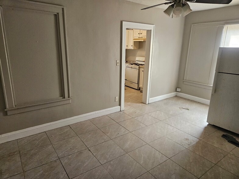 1038 Lockbourne Rd, Columbus, OH à vendre - Photo du bâtiment - Image 3 de 15